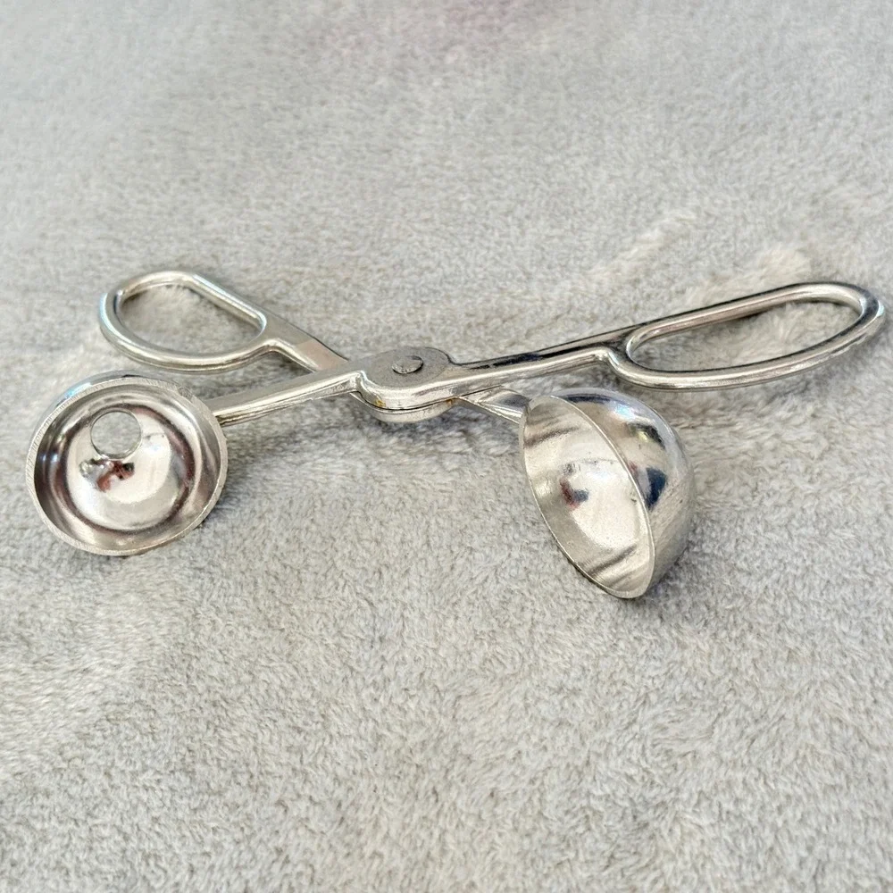 Vintage Meatball Scoop Tongs Taiwan Metal Kitchen Melon Ice Cream‎ Tool